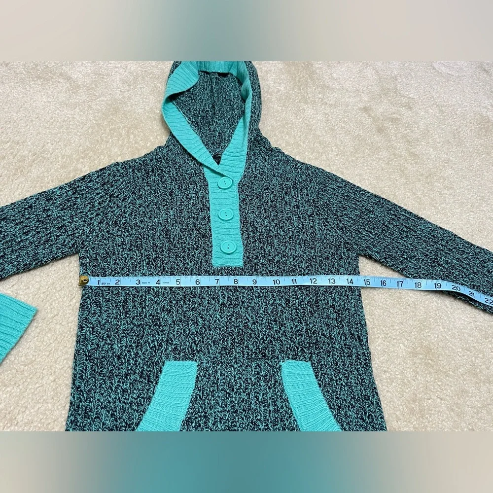 Girl’s Sweater Set - Derek Heart - Sweater Hoodie with Matching Scarf - Size: M
